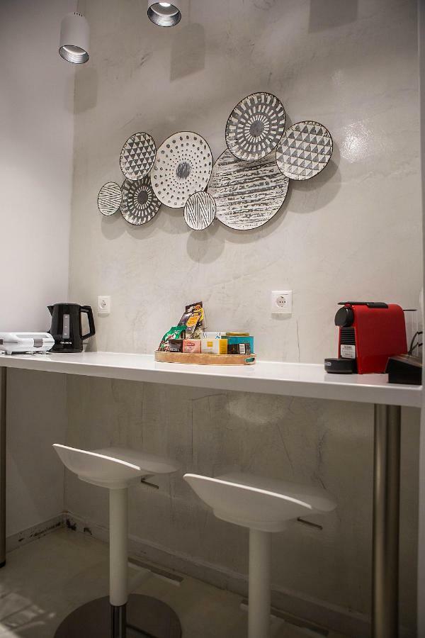 Unique Apartment In Glyfada Center Атина Екстериор снимка