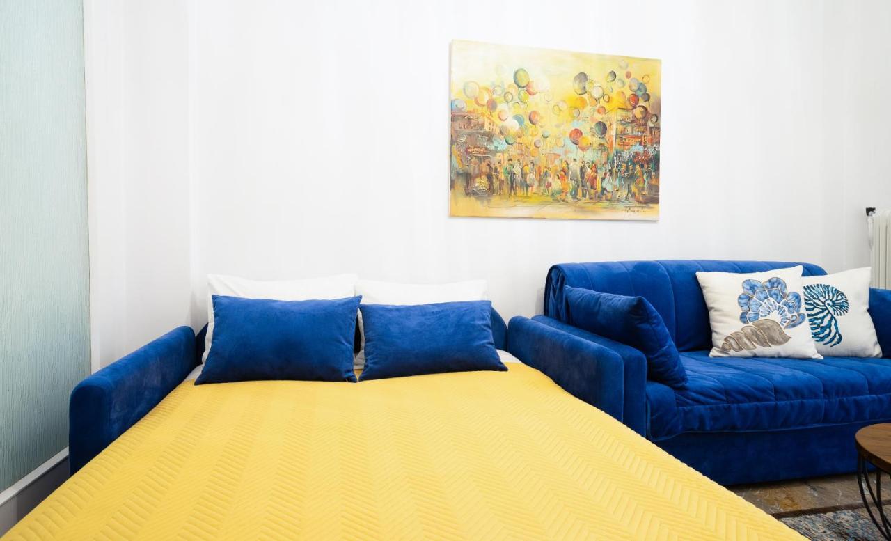 Unique Apartment In Glyfada Center Атина Екстериор снимка