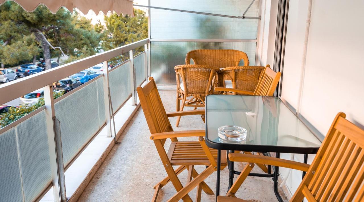 Unique Apartment In Glyfada Center Атина Екстериор снимка