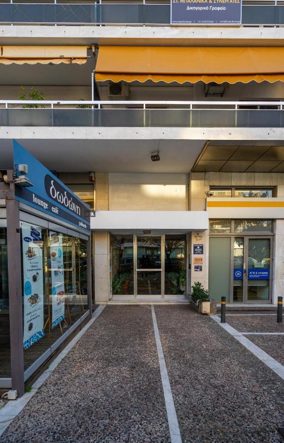Unique Apartment In Glyfada Center Атина Екстериор снимка